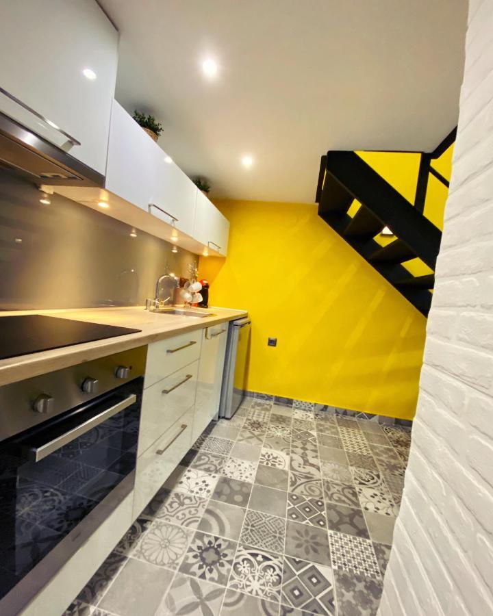 Apartmán 48 Downtown Lofts Néa Péramos Exteriér fotografie