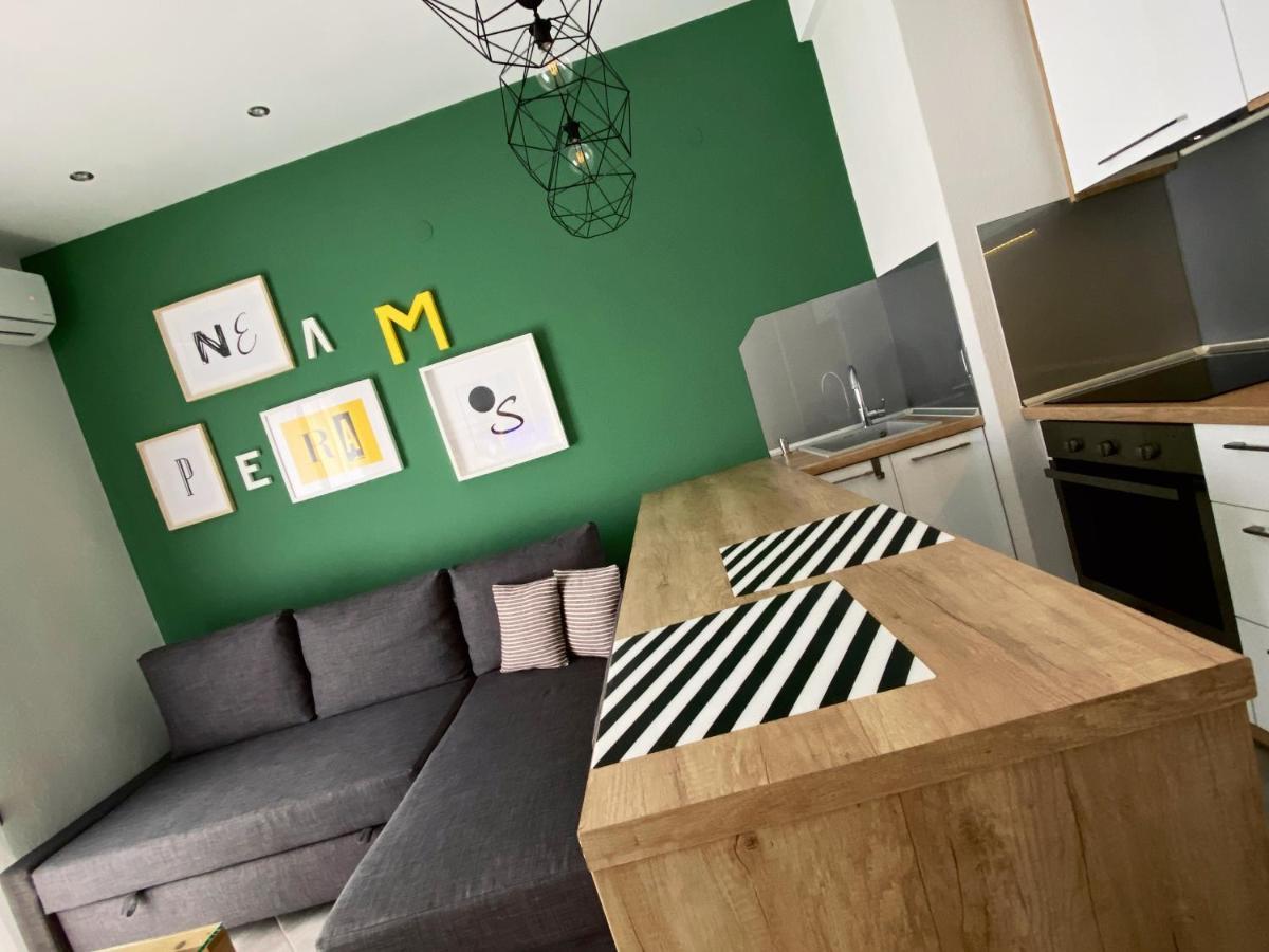 Apartmán 48 Downtown Lofts Néa Péramos Exteriér fotografie