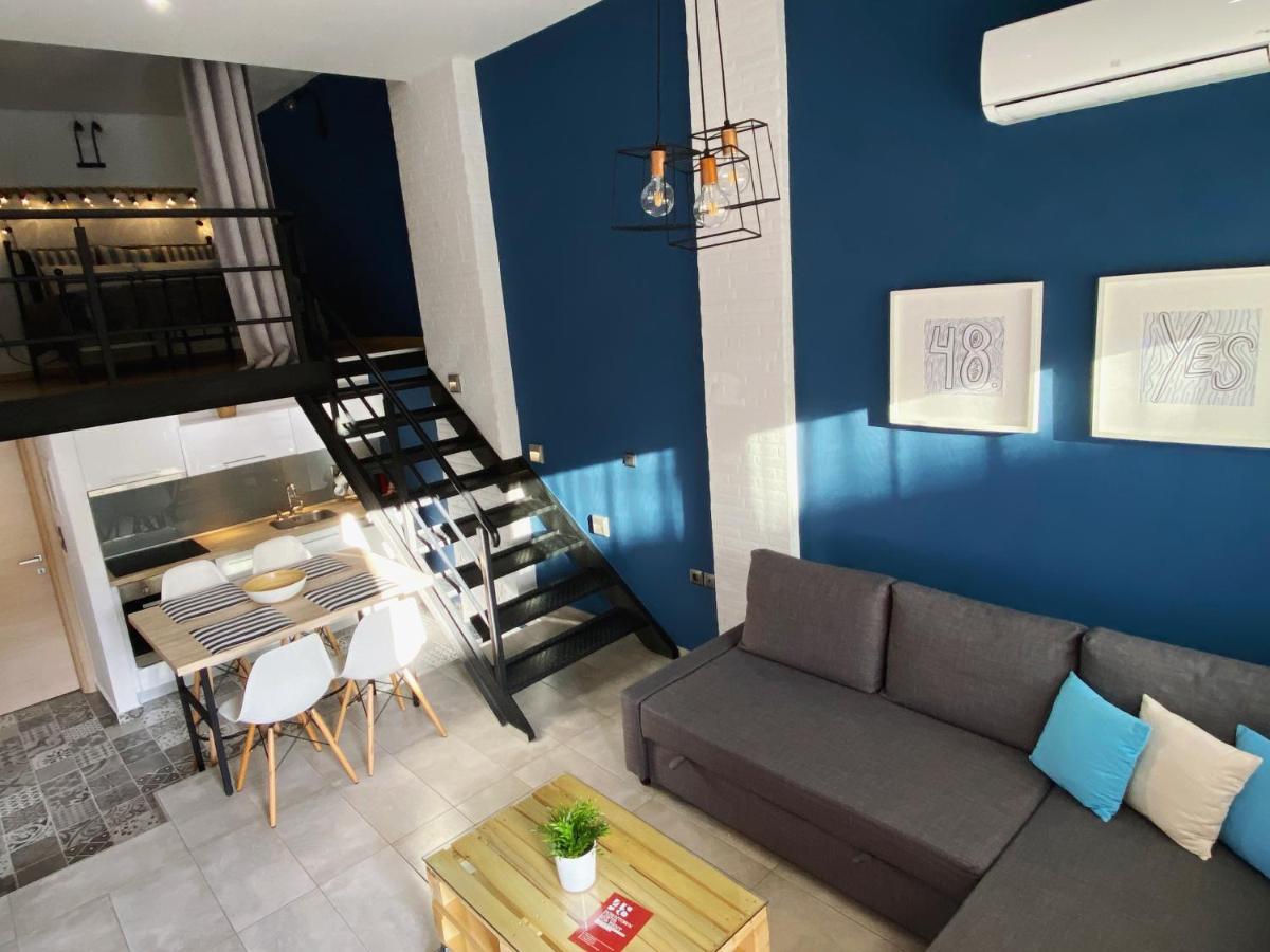 Apartmán 48 Downtown Lofts Néa Péramos Exteriér fotografie