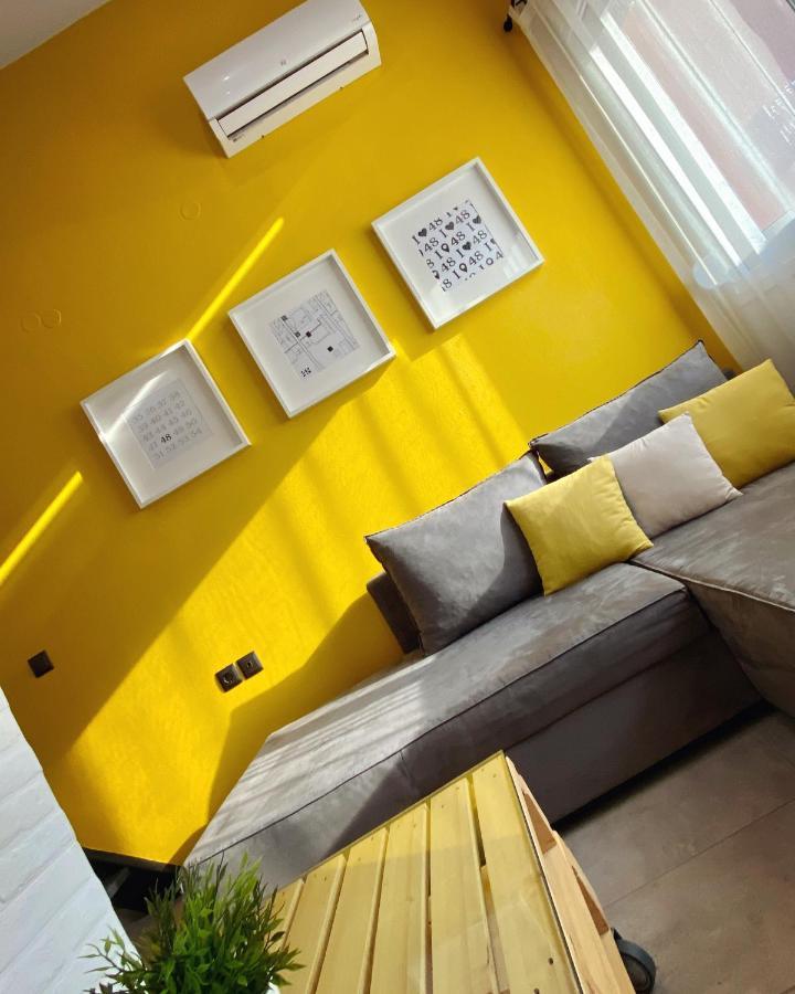 Apartmán 48 Downtown Lofts Néa Péramos Exteriér fotografie