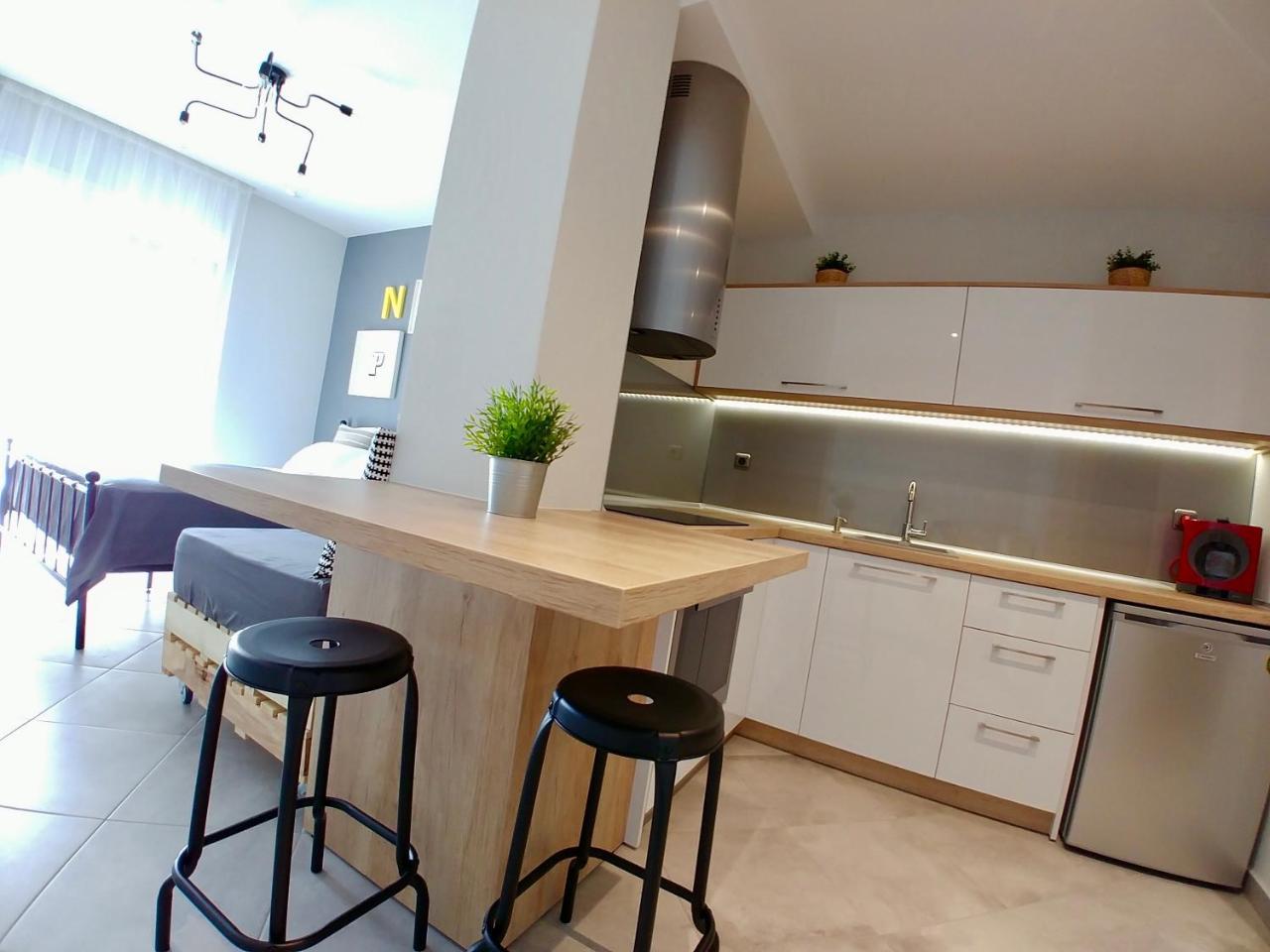 Apartmán 48 Downtown Lofts Néa Péramos Exteriér fotografie